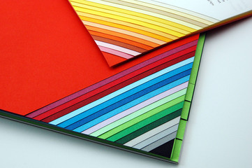 Papier und Farbmuster