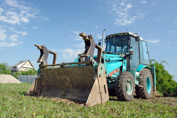 Backhoe loader