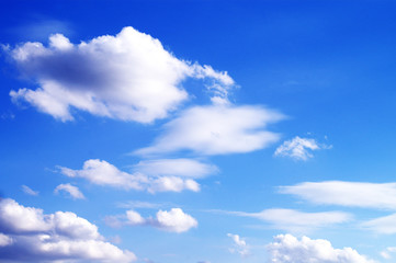 Fototapeta Wolken am blauen Himmel  obraz