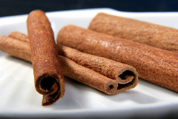 cinnamon sticks