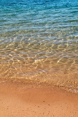 Fototapeta na wymiar Woda na plaży