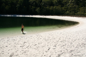 Tropical Beach, Lake Birrabeen - Fraser Island, Australia