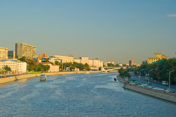 Obraz premium Moscow quay 2