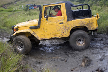 Dirty jeep on competition