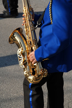 Street performer: Saxophonist