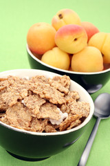 musli and apricots