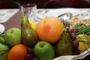Banquet table