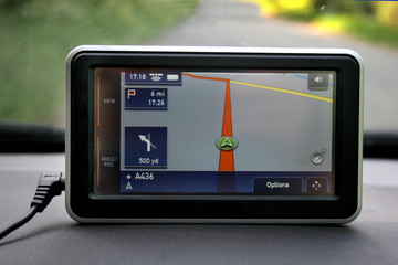 satellite navigation device