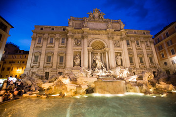 Fototapeta na wymiar Włochy, Rzym, Trevi Brunnen
