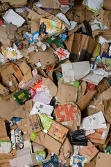 carton recycler poubelle papier trier écologie déchet environnem