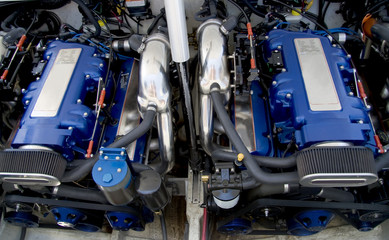 Speed boat engines