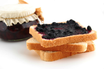 tartines à la confiture 