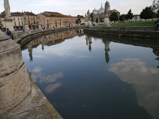 Obraz premium il fiume di padova
