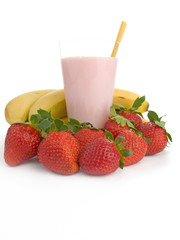 Smoothie made with strawberries and bananas