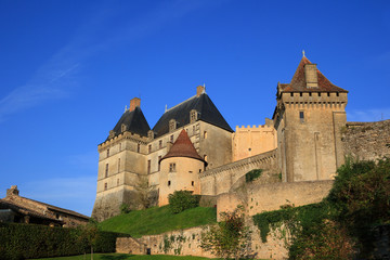 Fototapeta na wymiar Chateau de Biron (Dordogne, Francja)