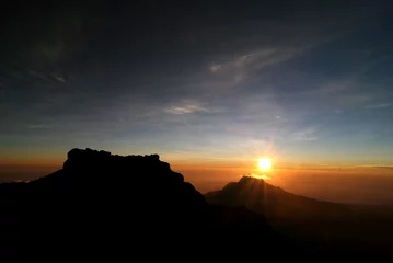 Cercles muraux Kilimandjaro Kilimanjaro's Sunrise