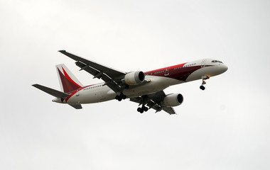 Jet airplane landing