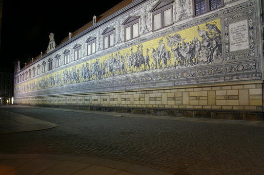 f&uuml;rstenzug
