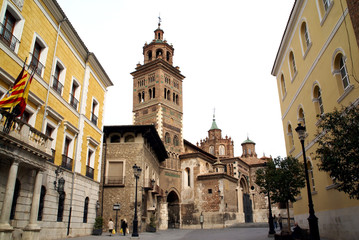 Fototapeta na wymiar Hall i Katedra w Teruel - Aragon