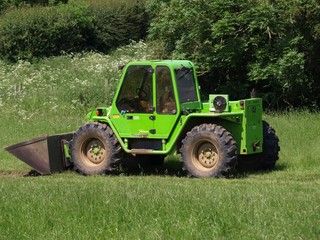 Tractor