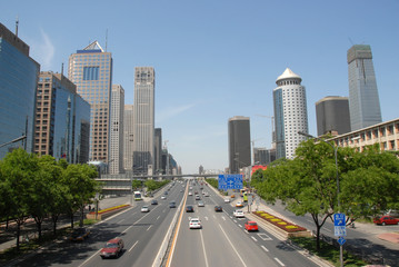 Fototapeta na wymiar street scene in downtown of Beijing