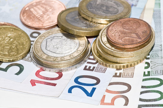Euro, banconote e monete