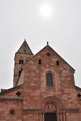 Fototapeta na wymiar romanische Kirche