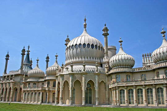 George IV, Brighton, Royal Pavillion