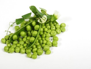 Fresh green peas