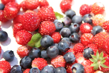 Wild strawberries and bilberries