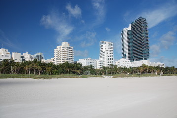 Fototapeta na wymiar Miami beach skyline