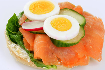 Bagel mit Lachs