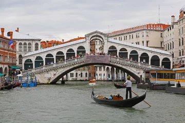 Papier Peint photo Pont du Rialto Le Grand Canal à Venise