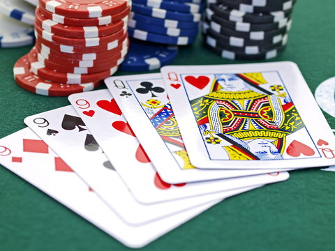 poker spiel set,chips,karten,casino games,fullhouse