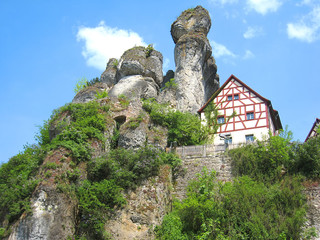 Tuechersfeld