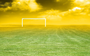 Fussballfeld mit dem Tor © Thaut Images