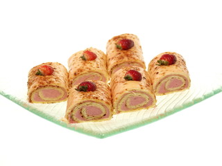 erdbeer biskuitkuchen rolls