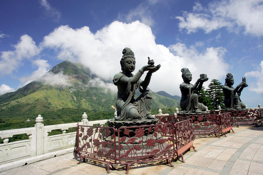 Fototapeta Buddhist statues, Po Lin Monastery, Hong Kong