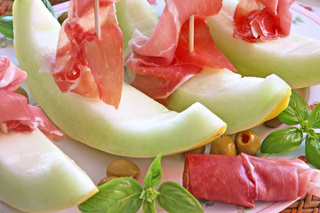 Honigmelone mit Serranoschinken
