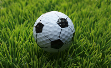 Golf play`s Football