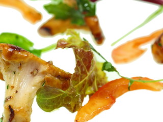 vegetarische wellness salat mit stir-fry pilzen