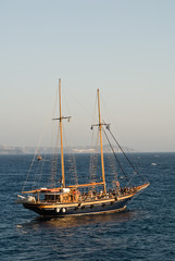 Fototapeta na wymiar Sailboat at sea