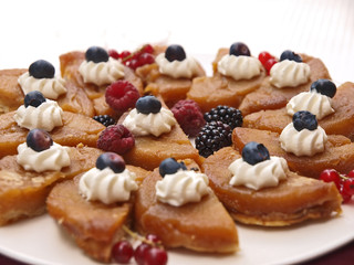 festtags büffet,dessert, reiskuchen