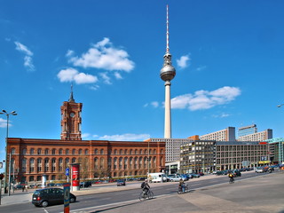 berlin skyline, fernsehturm,rotes rathaus © Lucky Dragon