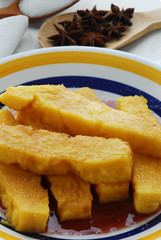 Polenta zuccherata al vino - Dolci Lombardia