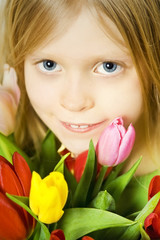 Fototapeta premium Girl and tulps