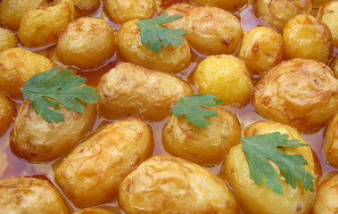 Potatoes fried with parsley