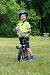 preschooler and bike © matka_Wariatka