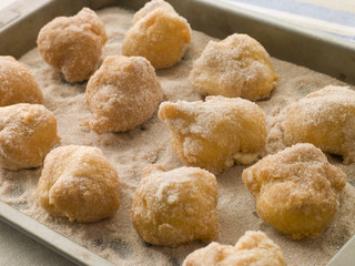 Lemon and Cinnamon Fritters