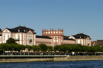 Fototapeta na wymiar Pałac Biebrich